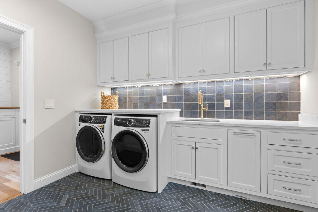 64 Pershing Lane Orleans, MA 02653 - Photo 51 of 100 64PershingLn-068