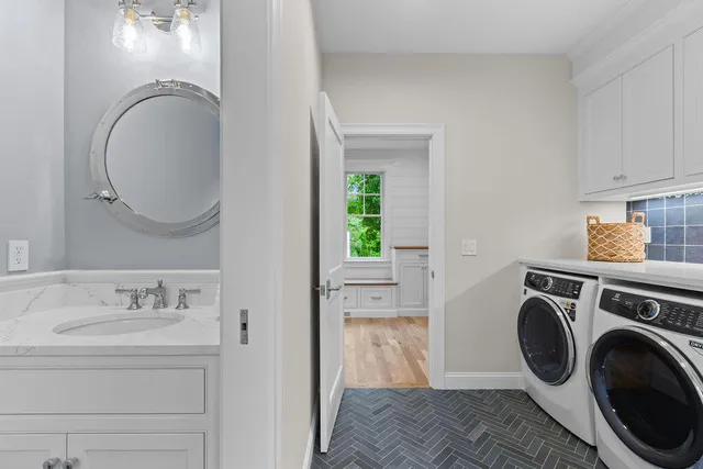 $6,999,990 | 64 Pershing Lane, Orleans, MA 02653