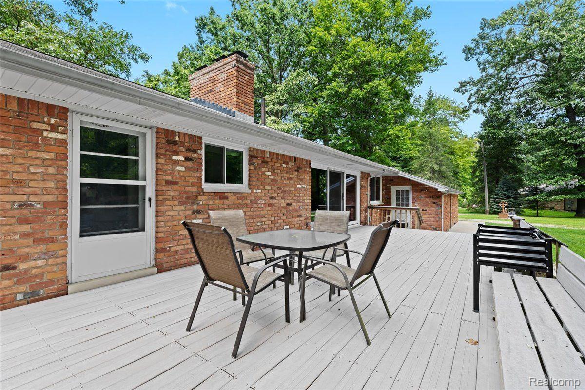 2330 Argentine Road Howell, MI 48855 - Photo 27 of 38 2330 Argentine Rd