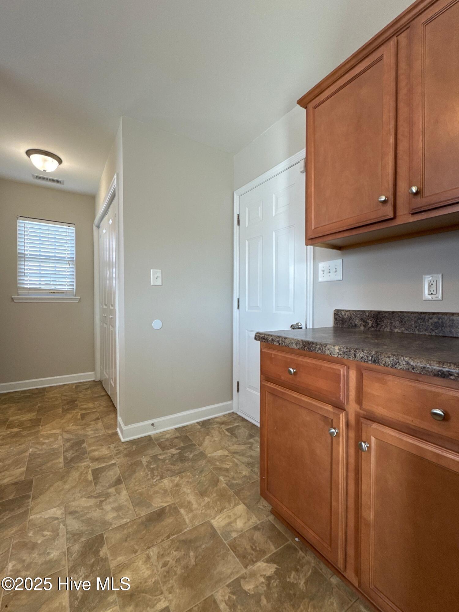 304 Sinclair Lane Hubert, NC 28539 - Photo 12 of 32 image (9)