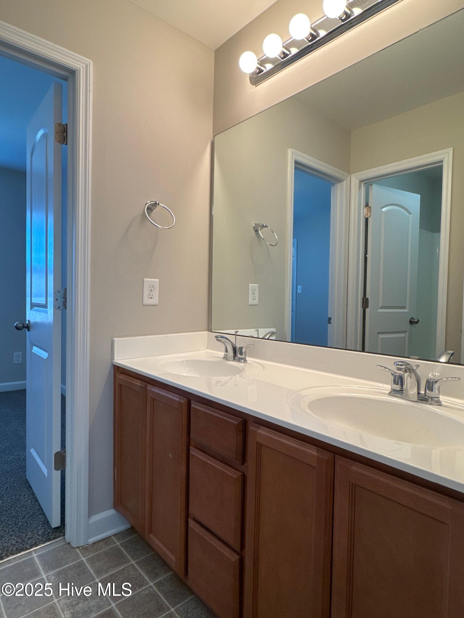 304 Sinclair Lane Hubert, NC 28539 - Photo 25 of 32 image (22)