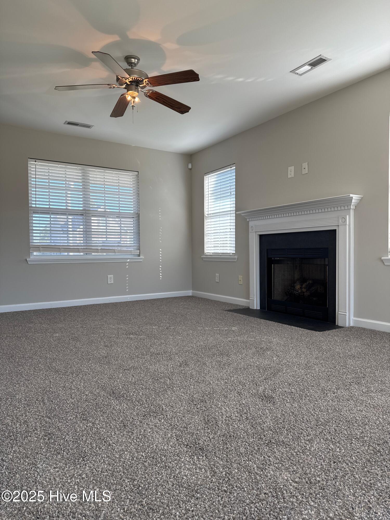 304 Sinclair Lane Hubert, NC 28539 - Photo 5 of 32 image (2)