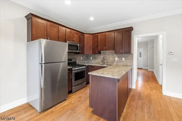 $4,000 | 35 Bellows Lane, Montville, NJ 07082