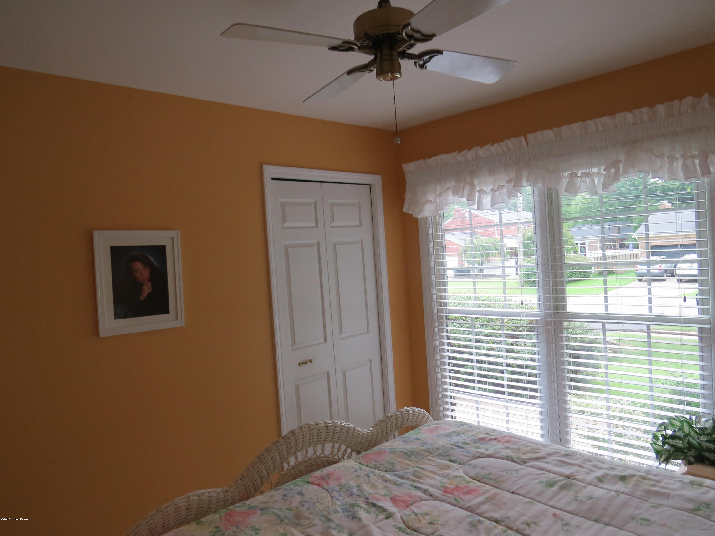 408 Moser Road Louisville, KY 40223 - Photo 25 of 44 IMG_0063