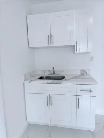 $1,400 | 721 Northeast 139th Street, Unit 1, North Miami, FL 33161