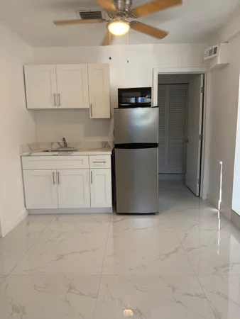 $1,400 | 721 Northeast 139th Street, Unit 1, North Miami, FL 33161