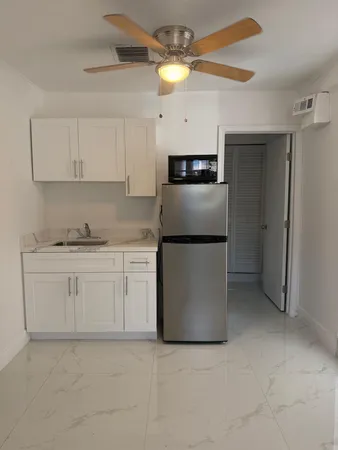 $1,400 | 721 Northeast 139th Street, Unit 1, North Miami, FL 33161