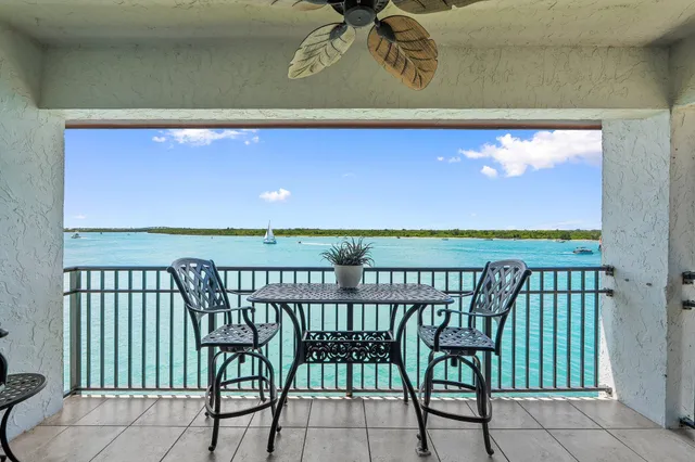 $4,700 | 1630 Seaway Drive, Unit 307, Fort Pierce, FL 34949