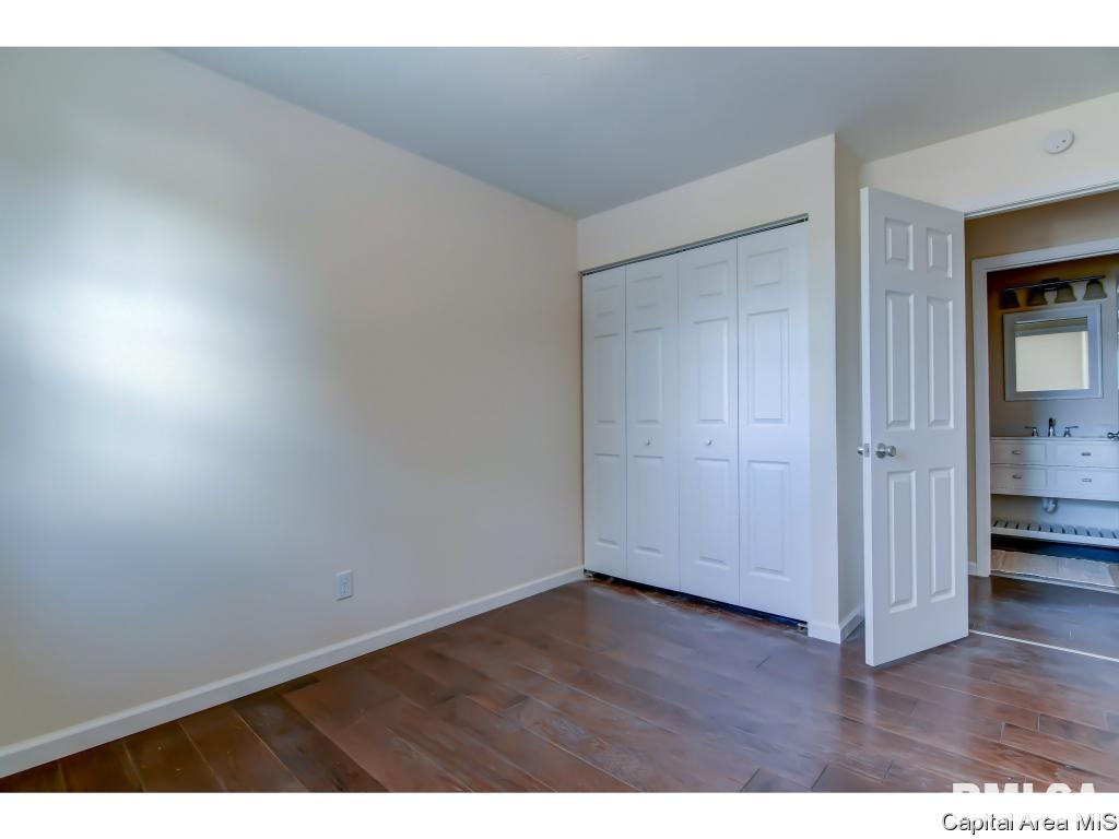 51 Roundtable Road Springfield, IL 62704 - Photo 17 of 28