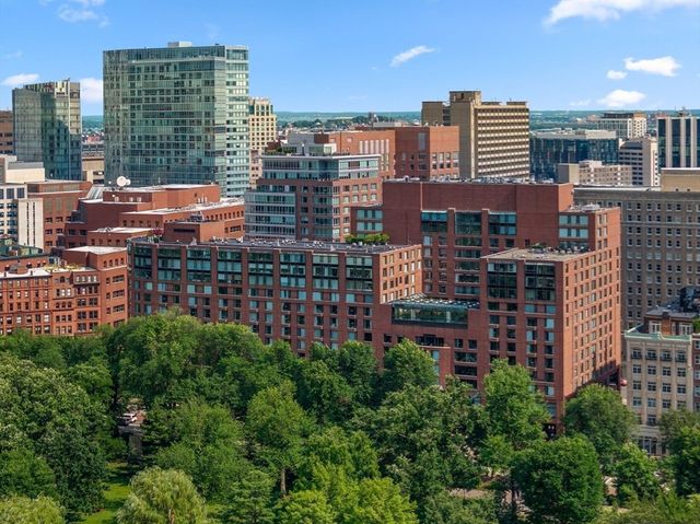 $2,950,000 | 220 Boylston Street, Unit 1005, Boston, MA 02116