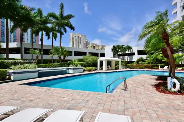 $3,000 | 3300 Northeast 192 Street, Unit LP11, Aventura, FL 33180