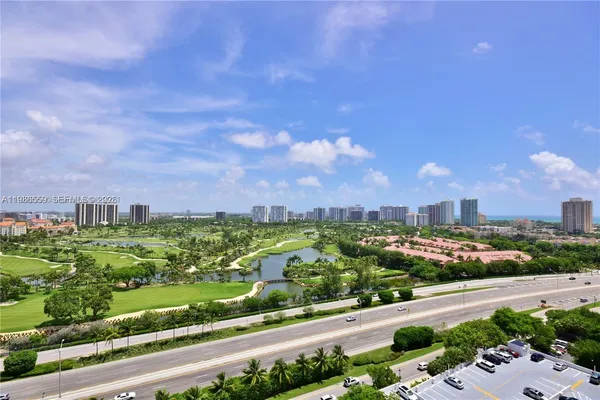 $3,000 | 3300 Northeast 192 Street, Unit LP11, Aventura, FL 33180