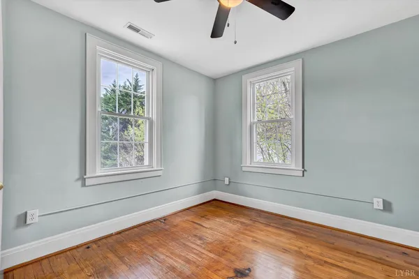 $419,900 | 539 Westview Avenue, Bedford, VA 24523