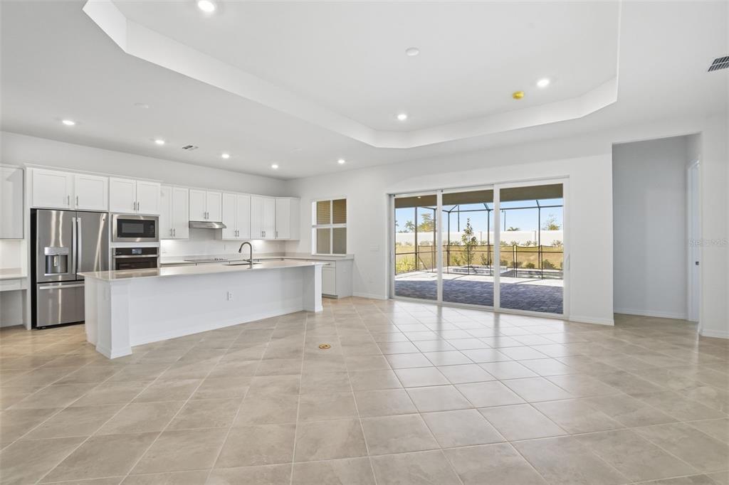13260 Tulum Loop Venice, FL 34293 - Photo 13 of 20