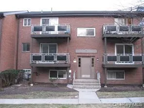 $2,050 | 43 Tanager Road, Unit 4303, Monroe, NY 10950