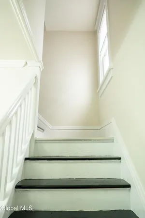 $330,000 | 14 Yale Street, Schenectady, NY 12304