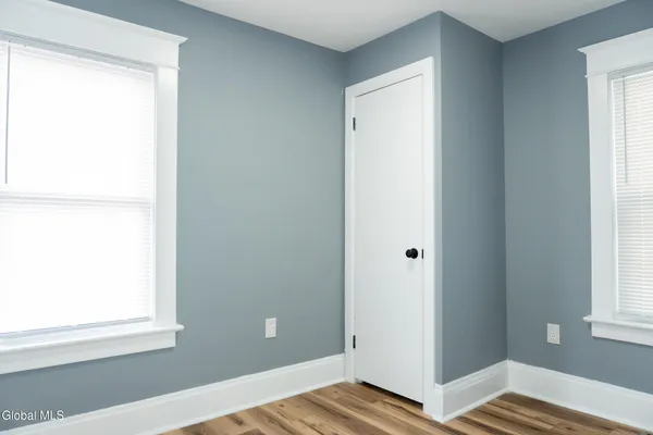 $330,000 | 14 Yale Street, Schenectady, NY 12304