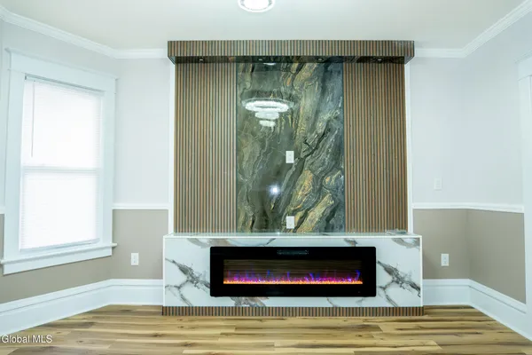 $330,000 | 14 Yale Street, Schenectady, NY 12304