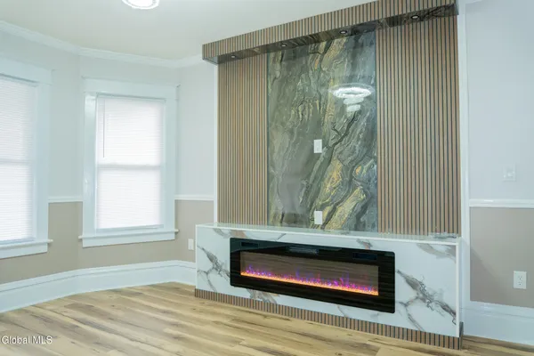 $330,000 | 14 Yale Street, Schenectady, NY 12304