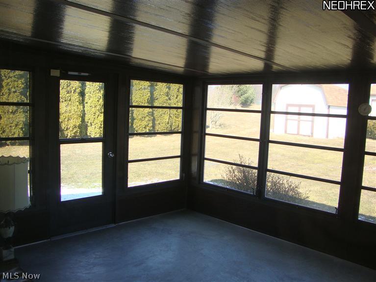 5127 Waterloo Road Atwater, OH 44201 - Photo 15 of 20 3 Season sun room