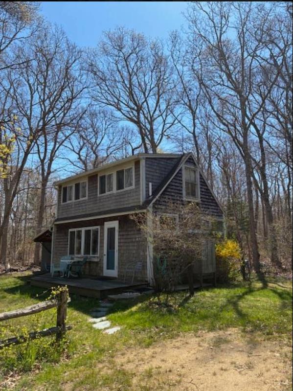 318 Lamberts Cove Road West Tisbury, MA 02568 - Photo 7 of 10 Cottage