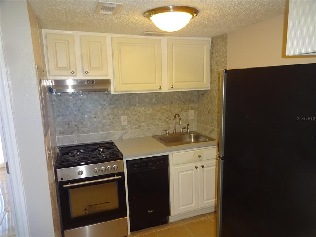 123 Blue Pointe Way, Unit 100 Altamonte Springs, FL 32701 - Photo 8 of 20