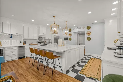 $1,350,000 | 3717 Bellaire Drive South, Fort Worth, TX 76109