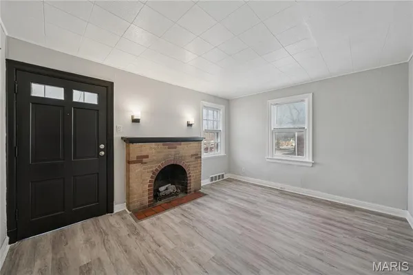 $119,000 | 222 Henquin Drive, St. Louis, MO 63135