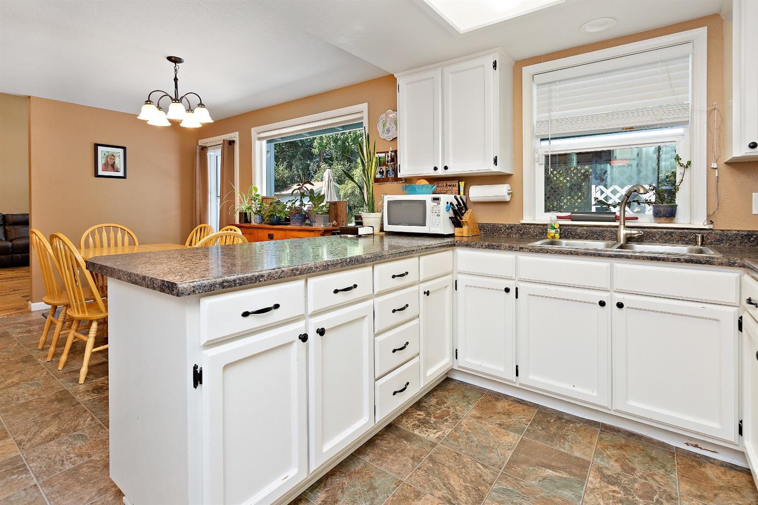 361 Brad Way Central Point, OR 97502 - Photo 25 of 35 Additional Photo
