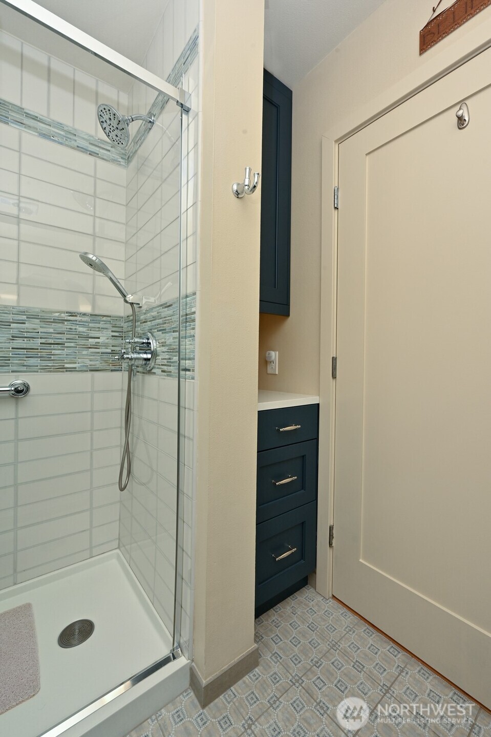 1530 Northwest Market Street, Unit 412 Seattle, WA 98107 - Photo 18 of 35