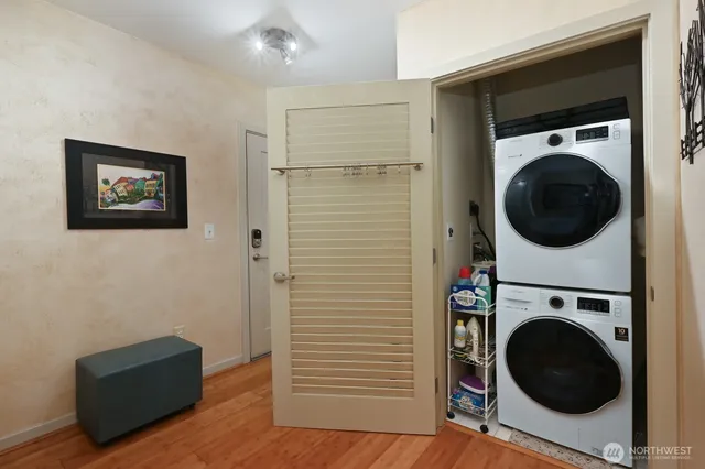 $525,000 | 1530 Northwest Market Street, Unit 412, Seattle, WA 98107