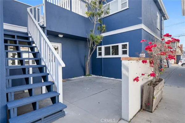 $4,600 | 502 36th Street, Unit B, Newport Beach, CA 92663