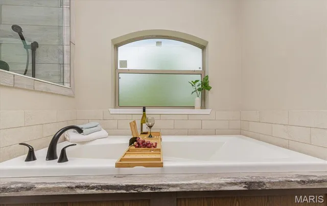 $325,000 | 150 Dubuque Lane, Hillsboro, MO 63050