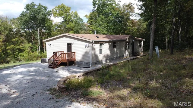 $325,000 | 150 Dubuque Lane, Hillsboro, MO 63050