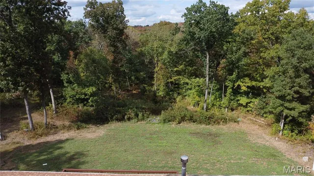 $325,000 | 150 Dubuque Lane, Hillsboro, MO 63050