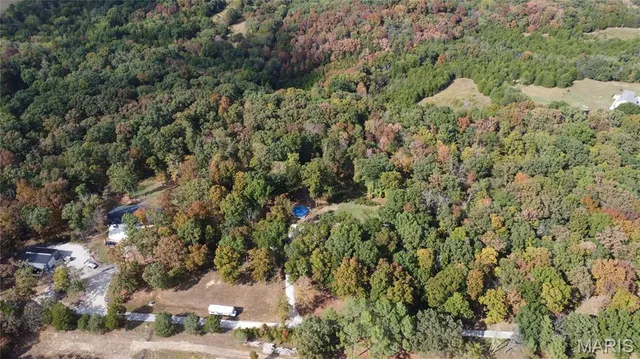 $325,000 | 150 Dubuque Lane, Hillsboro, MO 63050