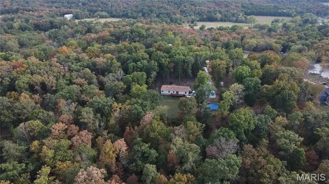 $325,000 | 150 Dubuque Lane, Hillsboro, MO 63050