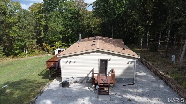 $325,000 | 150 Dubuque Lane, Hillsboro, MO 63050