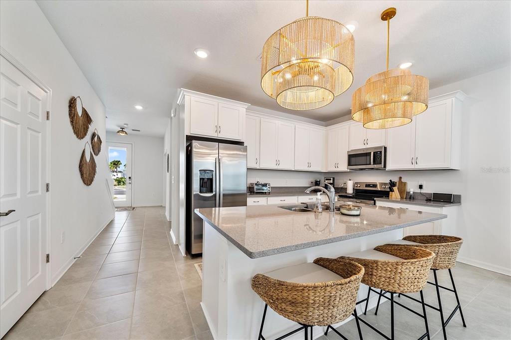 1712 Cleat Lane Sarasota, FL 34240 - Photo 9 of 26