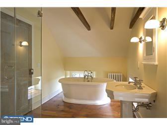5905 Stump Road Pipersville, PA 18947 - Photo 7 of 10 Bathroom