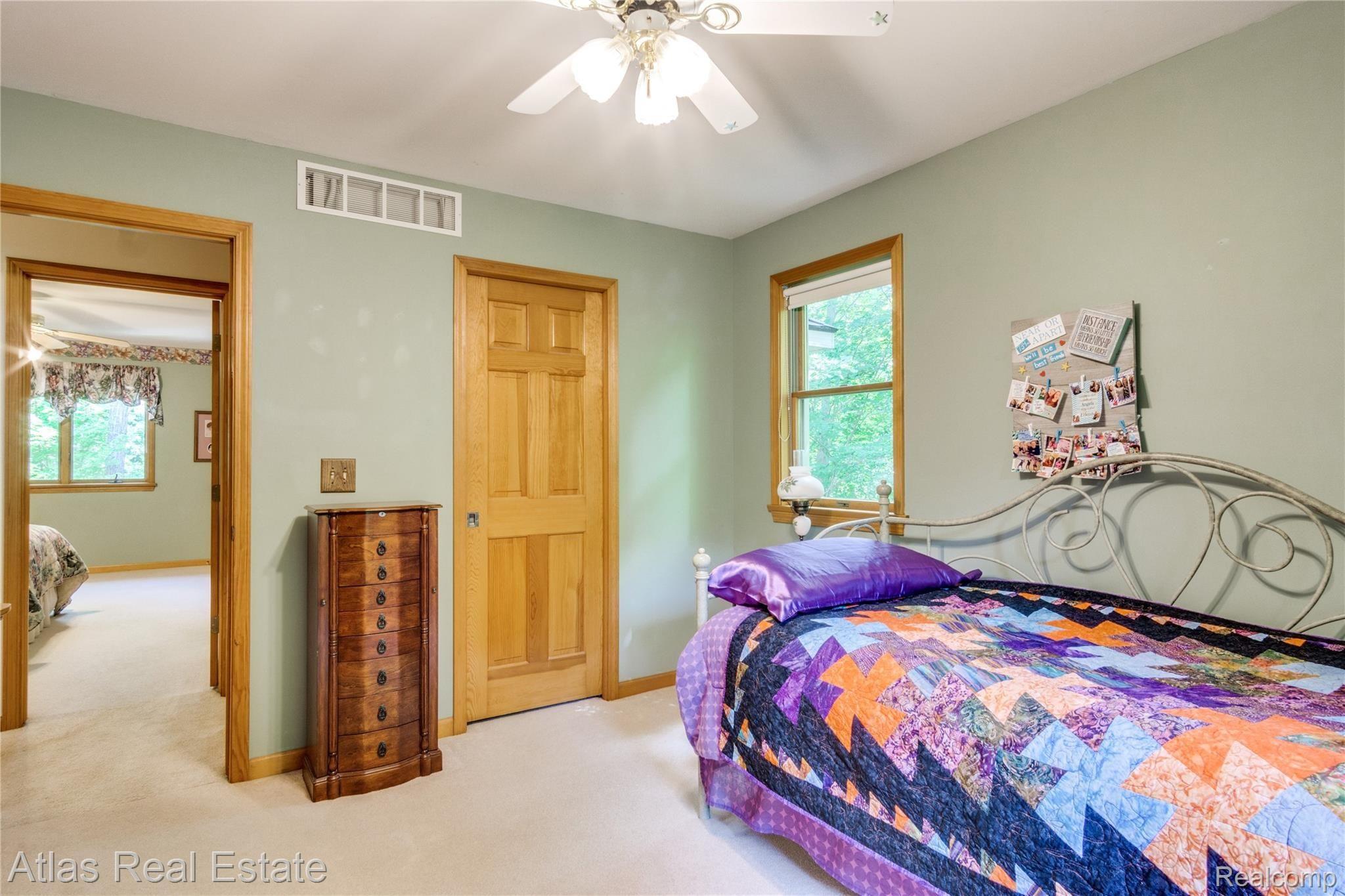 1717 Pero Lake Road Lapeer, MI 48446 - Photo 43 of 58 Interiors (24 of 43).jpg