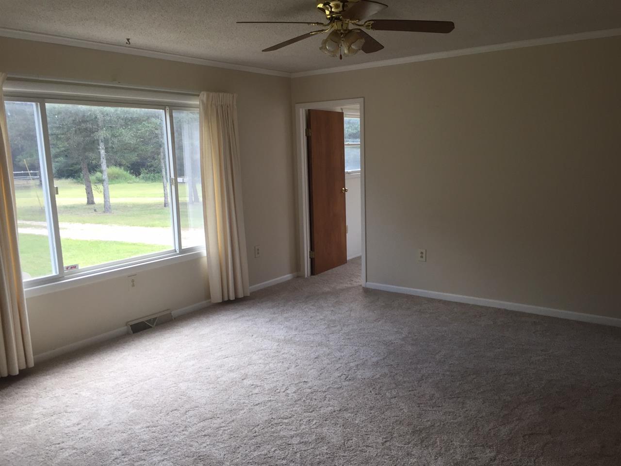4531 East 28 Road Cadillac, MI 49601 - Photo 17 of 80 1836948-16.JPG
