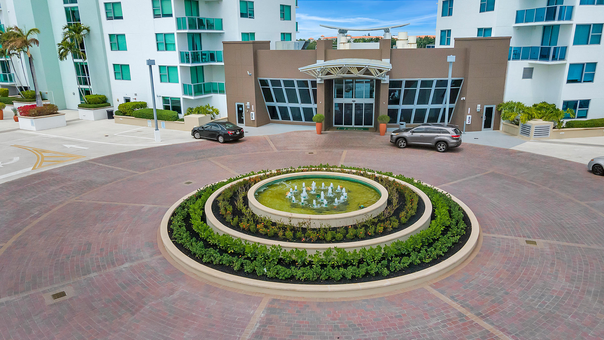 2641 North Flamingo Road, Unit 2503N Sunrise, FL 33323 - Photo 33 of 47 a view of a swimming pool with a sitting space