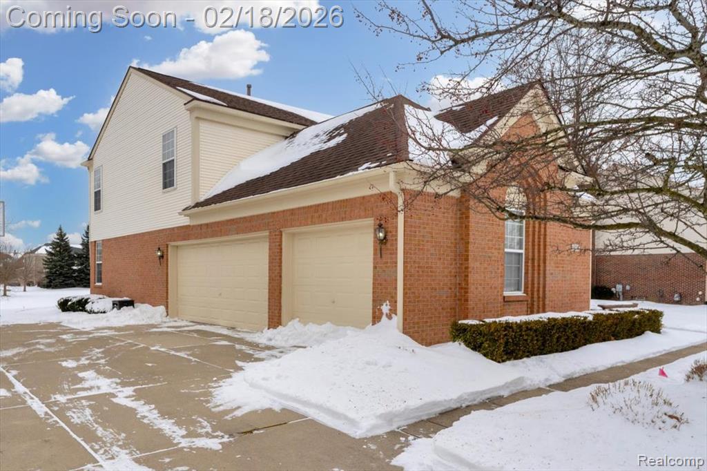 379 Springfield Drive Canton, MI 48188 - Photo 4 of 53 Gallery Image 4