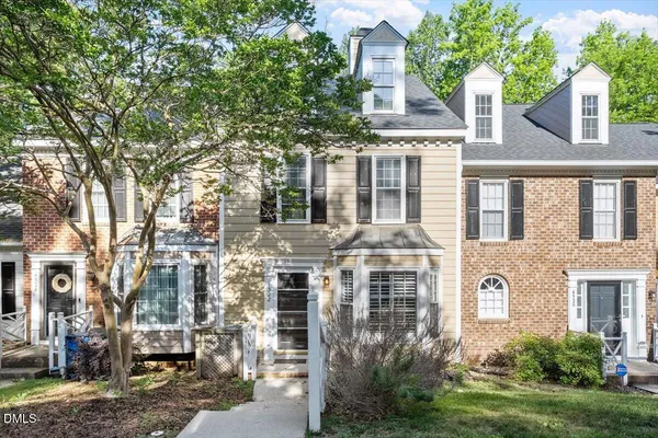 $300,000 | 4522 Hamptonshire Drive, Raleigh, NC 27613