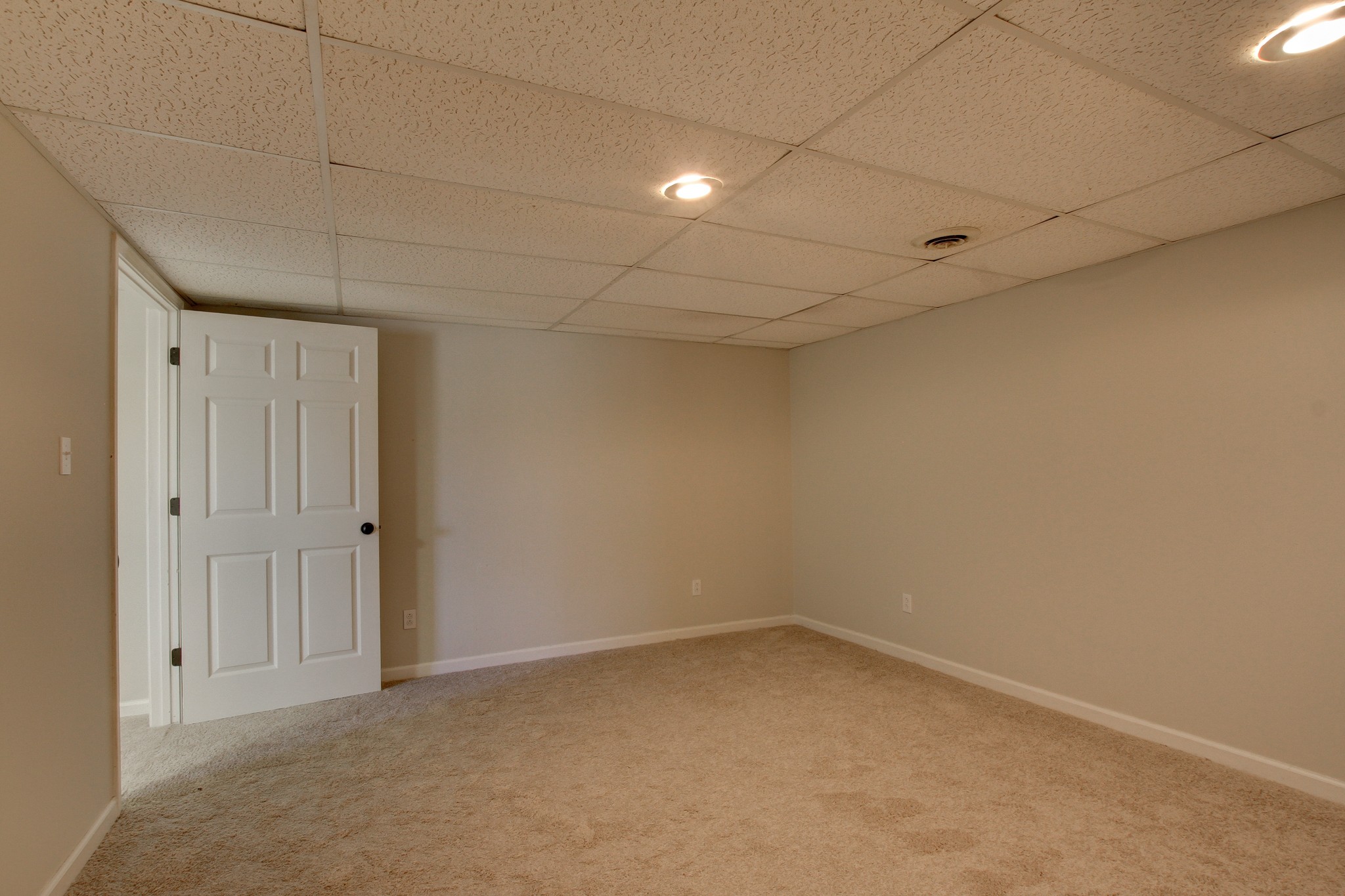 1007 McClardy Road Clarksville, TN 37042 - Photo 24 of 34 a view of empty room