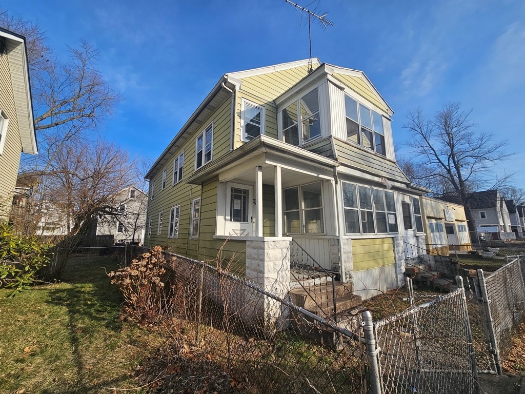 73-75 Kenyon Street Springfield, MA 01109 - Photo 2 of 25 Gallery Image 2