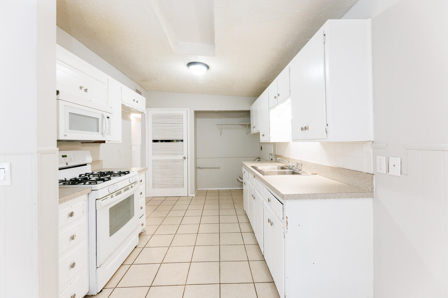 2526 63rd Street Lubbock, TX 79413 - Photo 25 of 51 2526 63rd-29