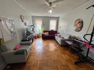 $249,900 | 1800 Ocean Parkway, Unit E11 | Gravesend