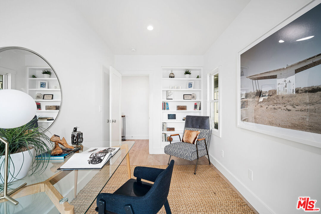2817 3rd Street, Unit 1 Santa Monica, CA 90405 - Photo 13 of 34